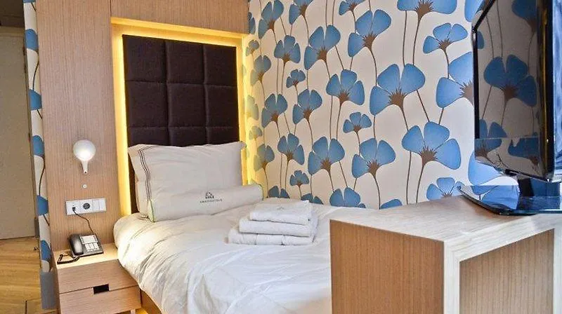 Amadi Park Hotel Amsterdam 4*,