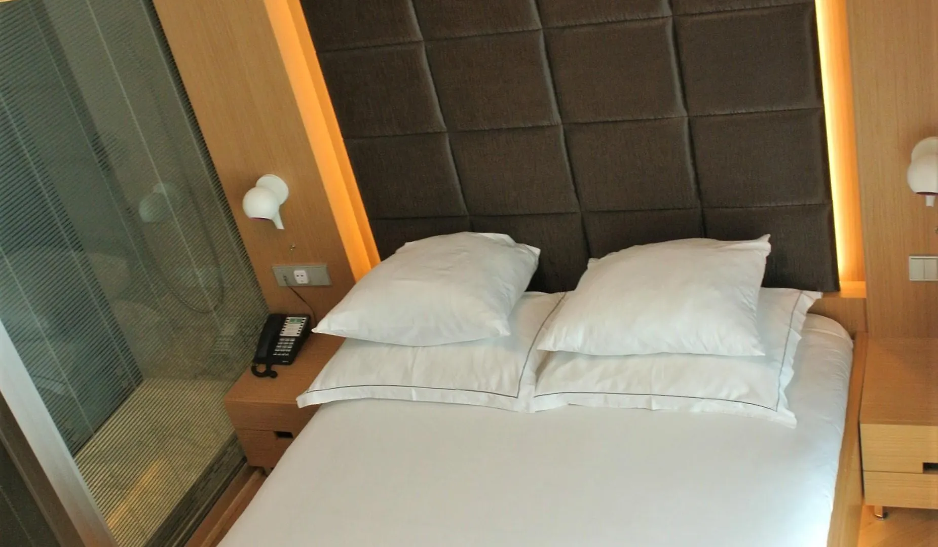 Amadi Park Hotel Ámsterdam
