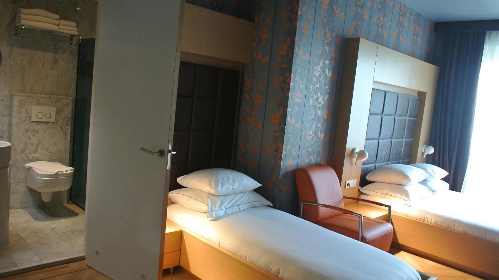 Amadi Park Hotel Ámsterdam